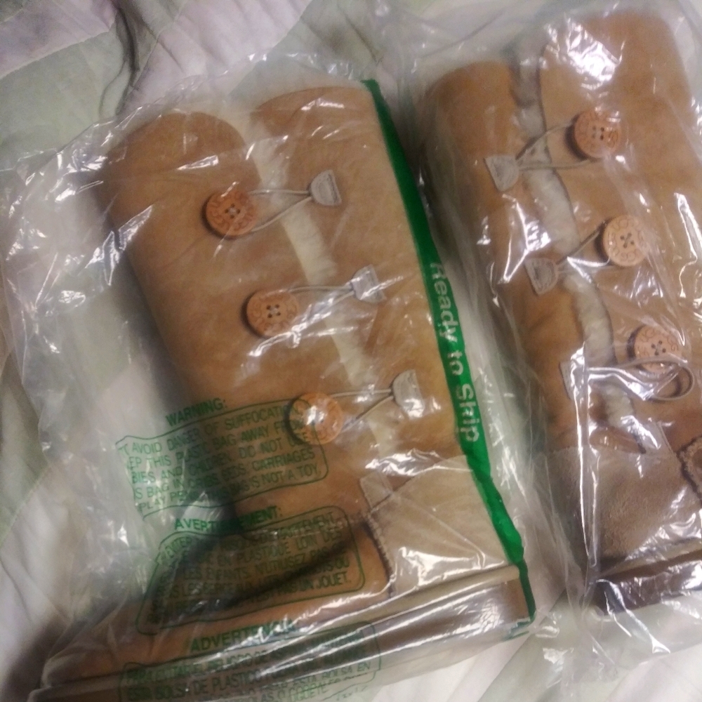 Brand new Authentic Uggs